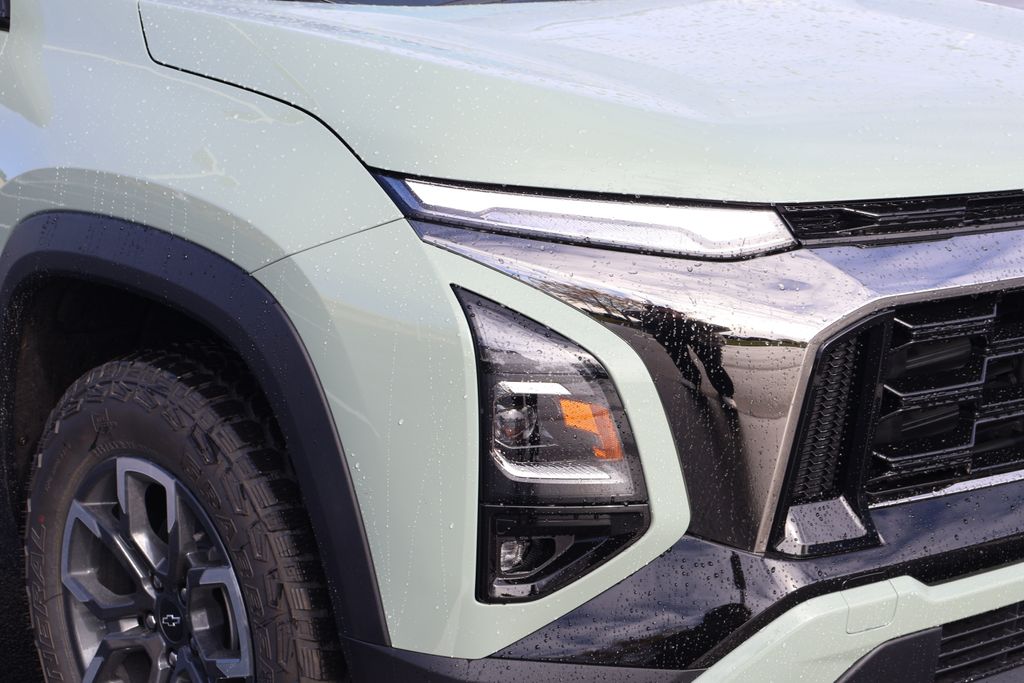 Thumbnail: 2026 Chevrolet Equinox - 3