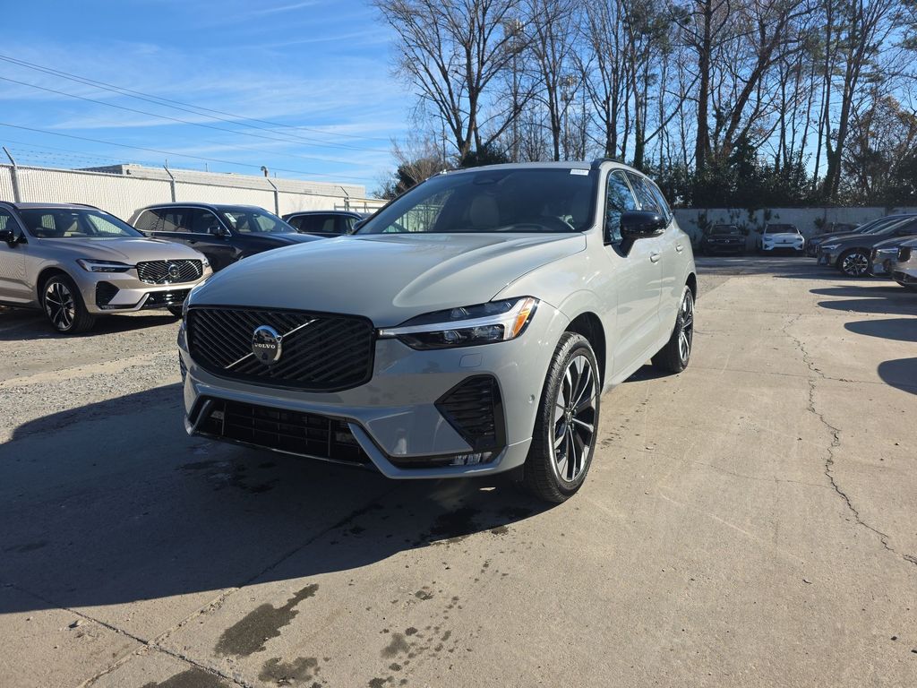 2026 Volvo XC60 B5 Plus AWD