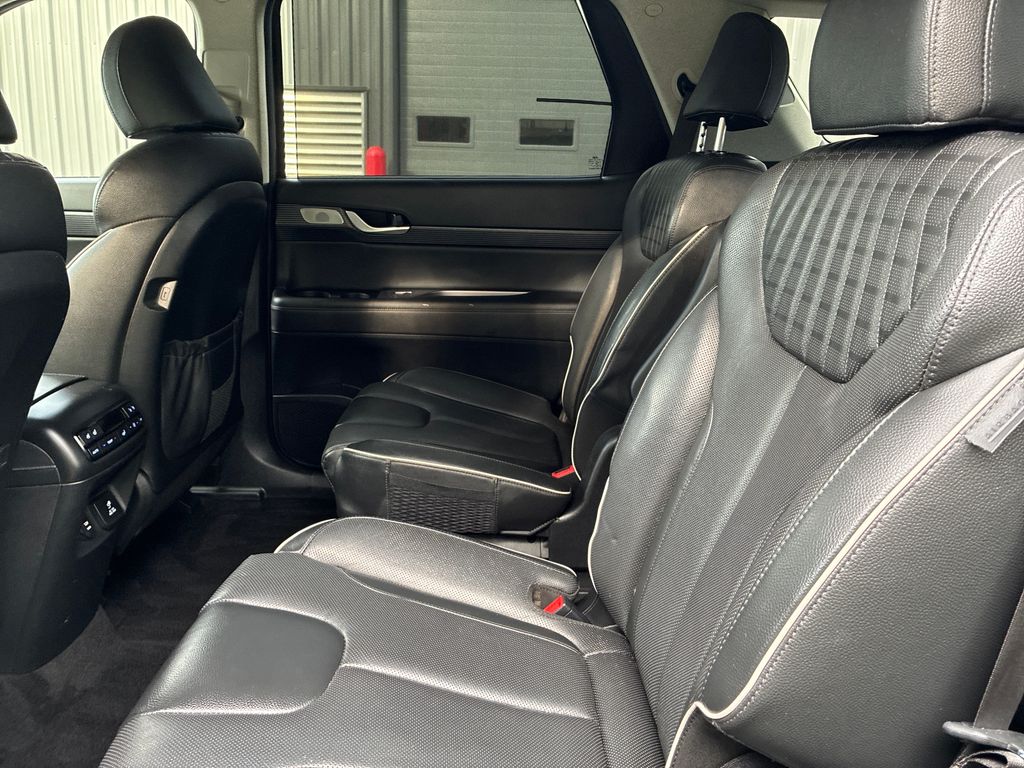 2024 Hyundai Palisade Limited Red at Spitzer Acura