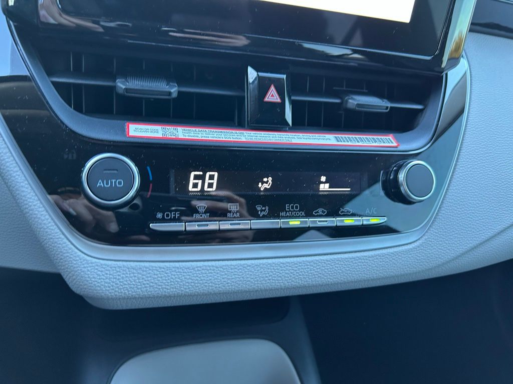 Thumbnail: 2025 Toyota Corolla - 23