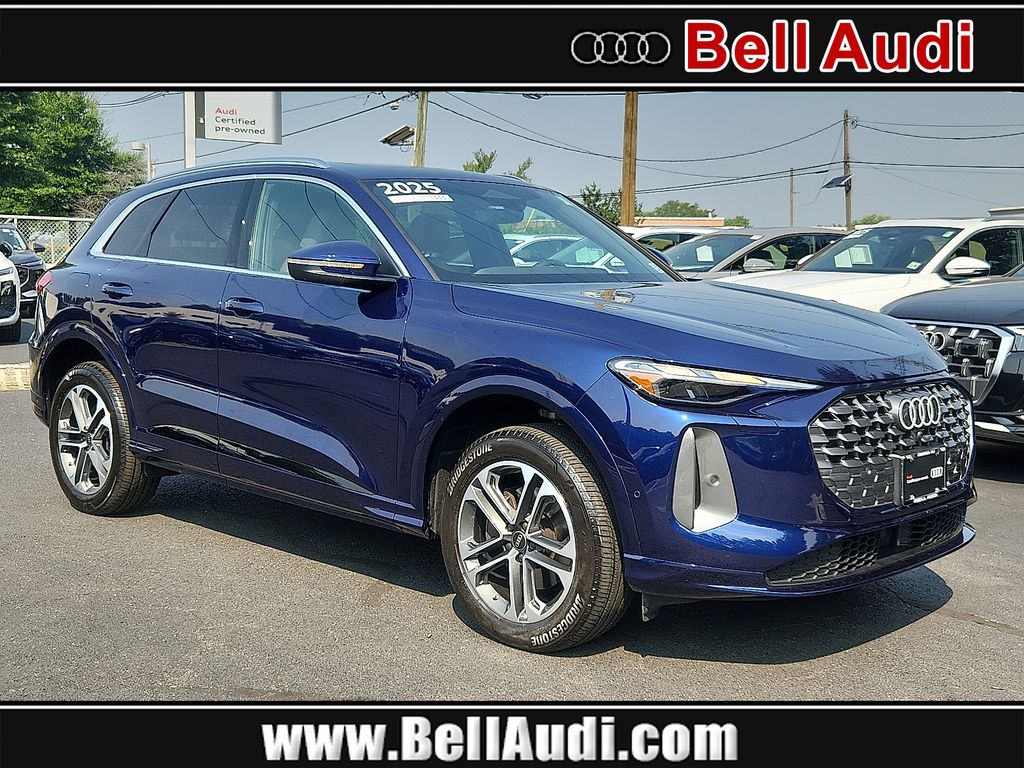 Blue Metallic 2025 Audi Q5 SUV / Crossover All-Wheel Drive 7-Speed Automatic