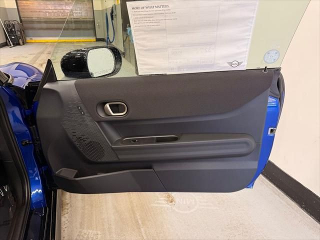 Thumbnail: 2026 MINI Cooper - 21