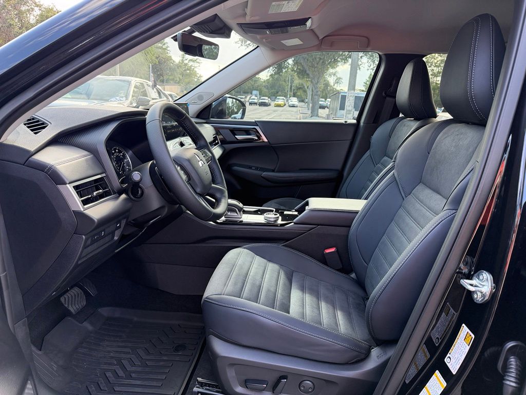New 2026 Mitsubishi Outlander SUV