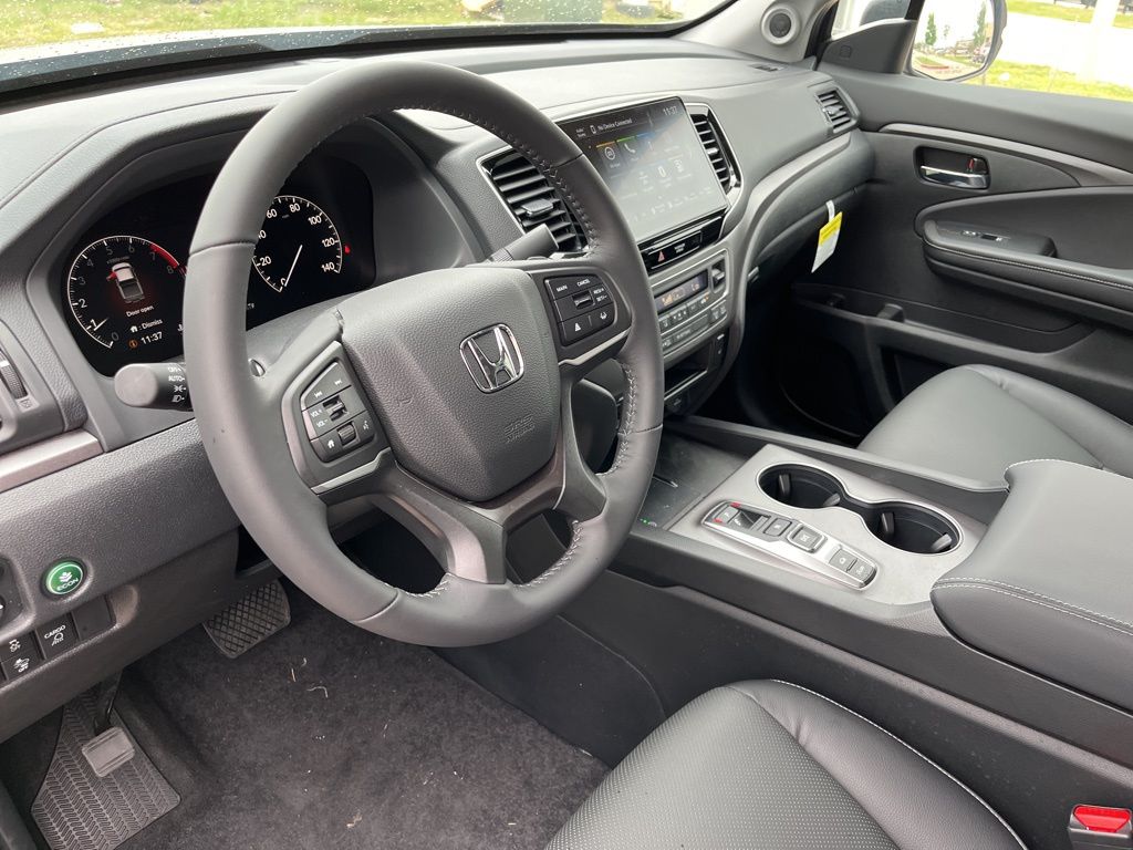 Thumbnail: 2025 Honda Ridgeline - 11