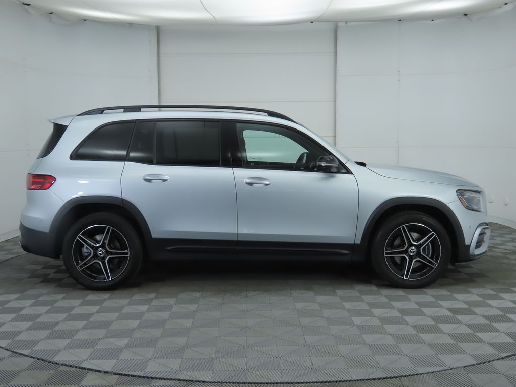 Thumbnail: 2026 Mercedes-Benz GLB - 4