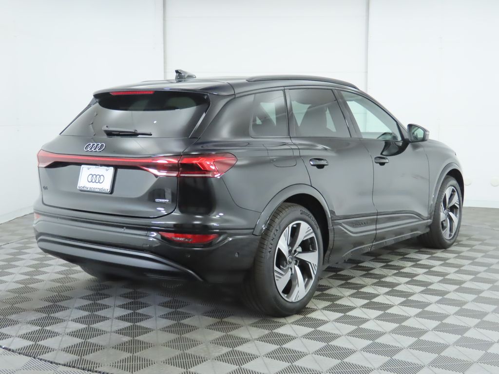2025 Audi Q6 e-tron Premium 5