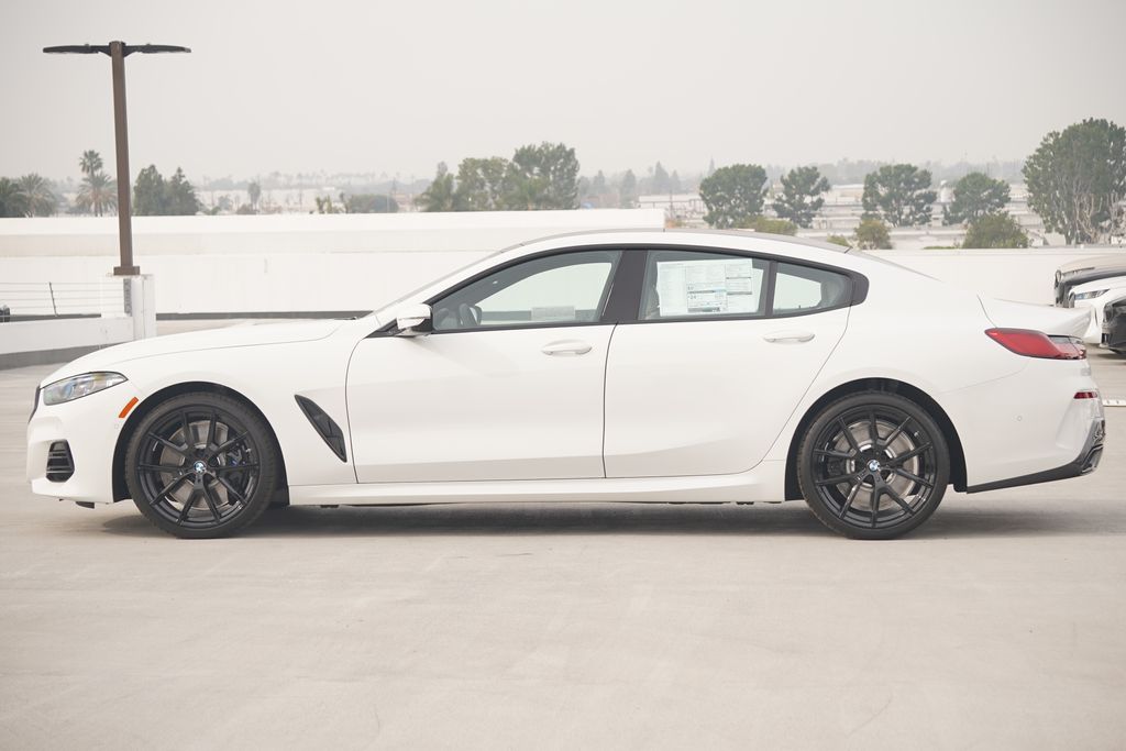 Thumbnail: 2026 BMW 8 Series - 4