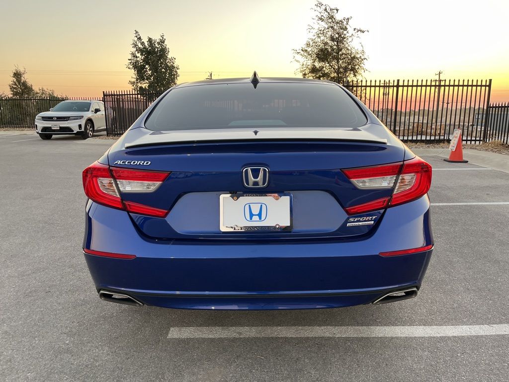 Thumbnail: 2021 Honda Accord - 5