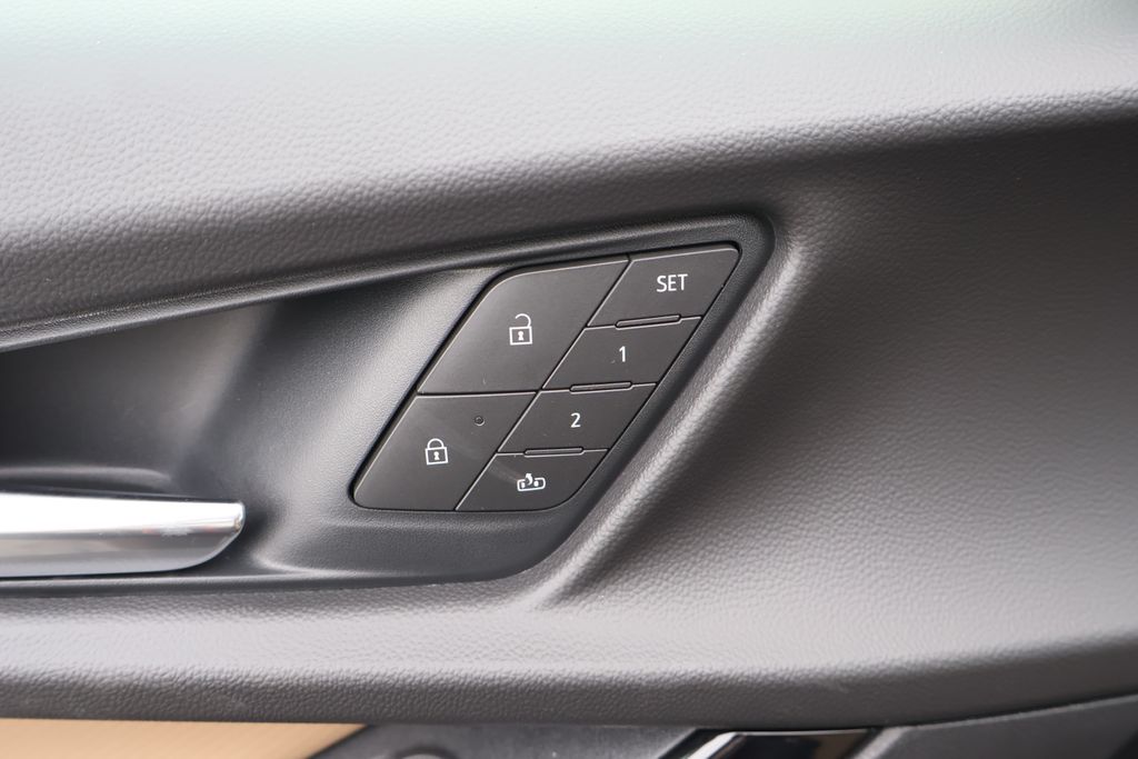 Thumbnail: 2026 Chevrolet Equinox - 18