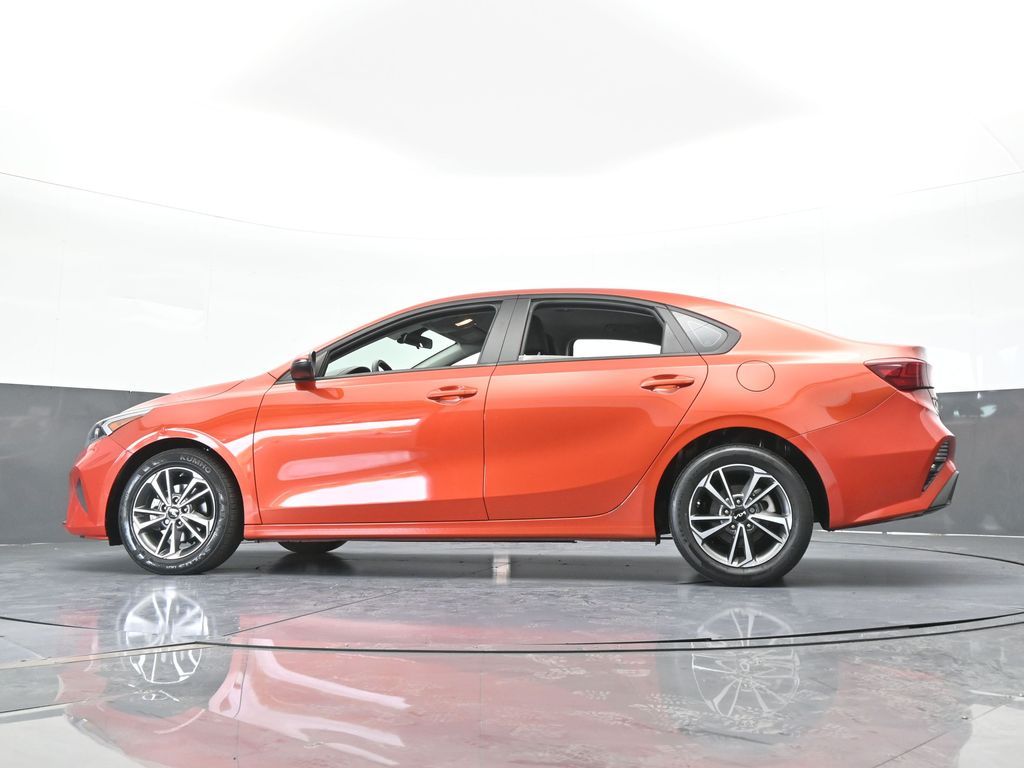 Used 2023 Fire Orange Kia LXS image 51