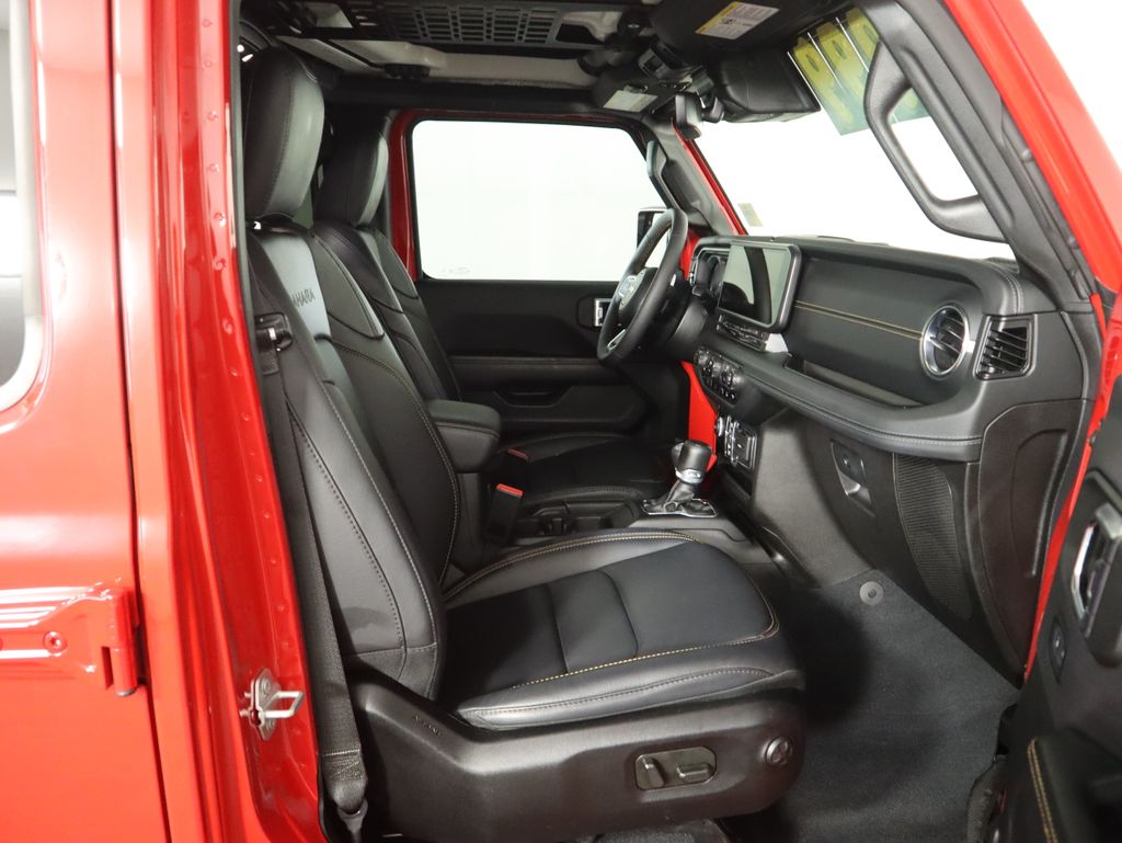 Thumbnail: 2024 Jeep Wrangler - 21