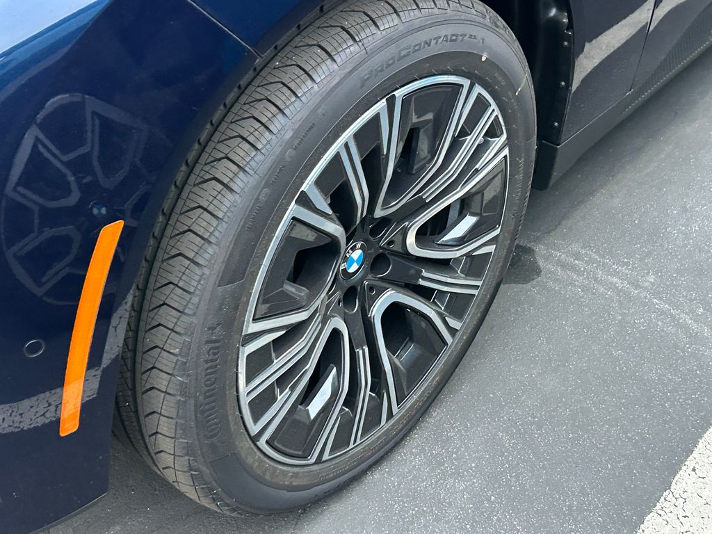 Thumbnail: 2026 BMW X3 - 3