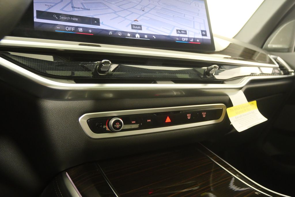 Thumbnail: 2025 BMW X5 - 27