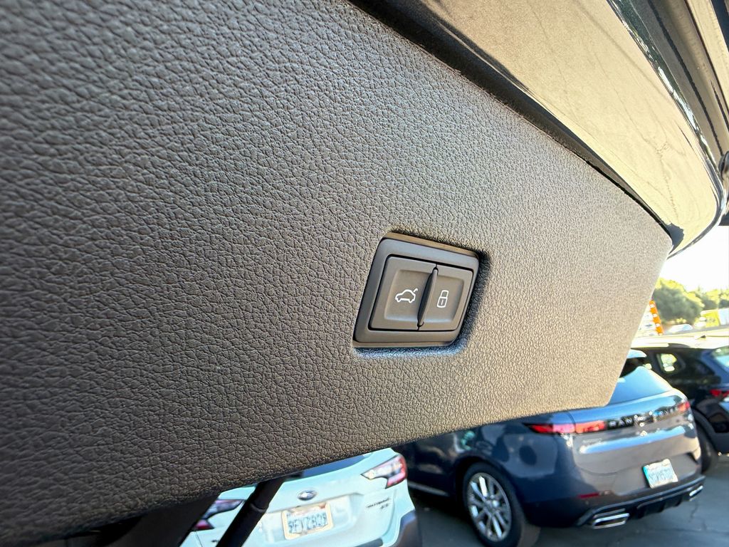 New 2026 Gray Audi 4.0T image 29