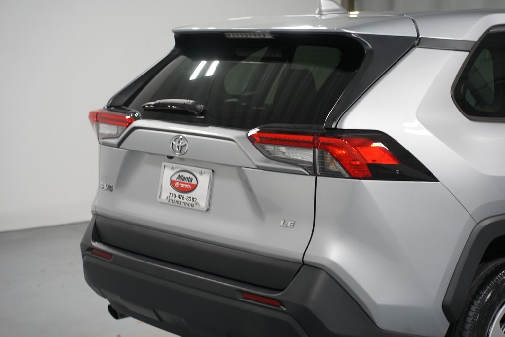 Thumbnail: 2023 Toyota RAV4 - 9