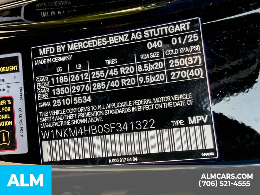 Used 2025 Black Mercedes-Benz GLC 300 image 20