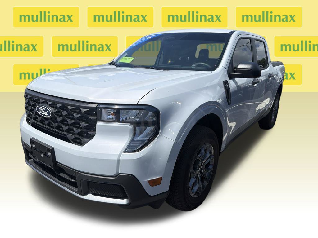 Certified Used 2025 White Ford XLT image 34