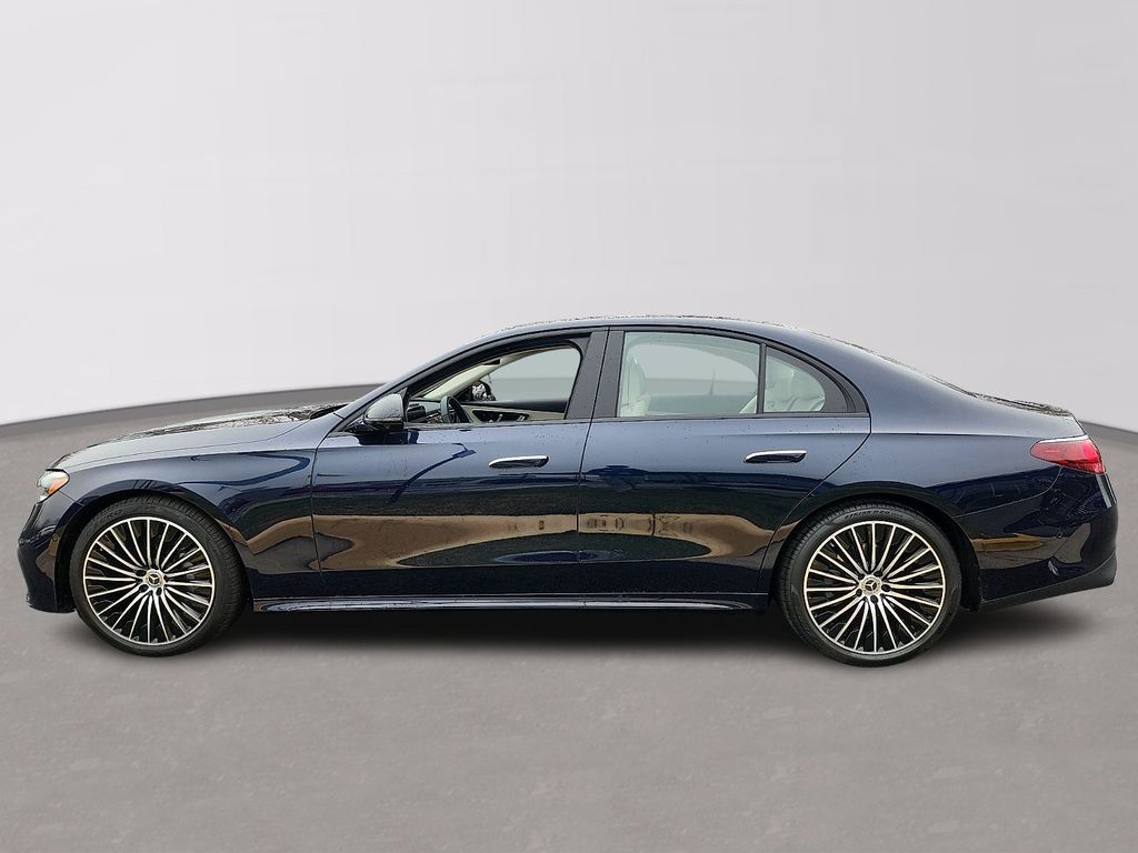 Thumbnail: 2026 Mercedes-Benz E-Class - 7