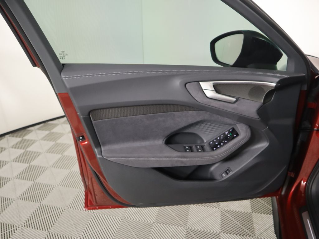 Thumbnail: 2025 Audi S5 - 26