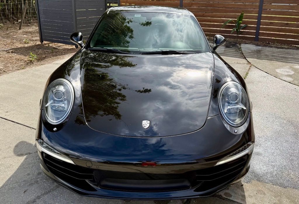 2013 Porsche 911 Carrera Coupe RWD