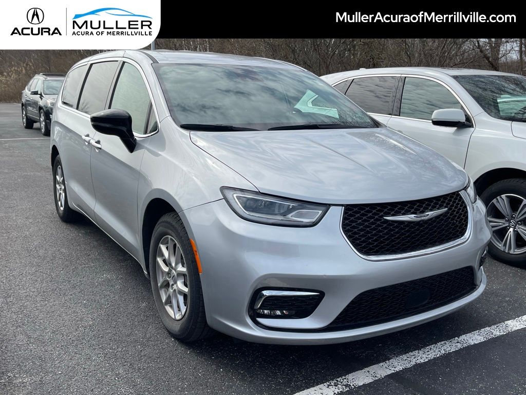 2024 Chrysler Pacifica Touring L FWD