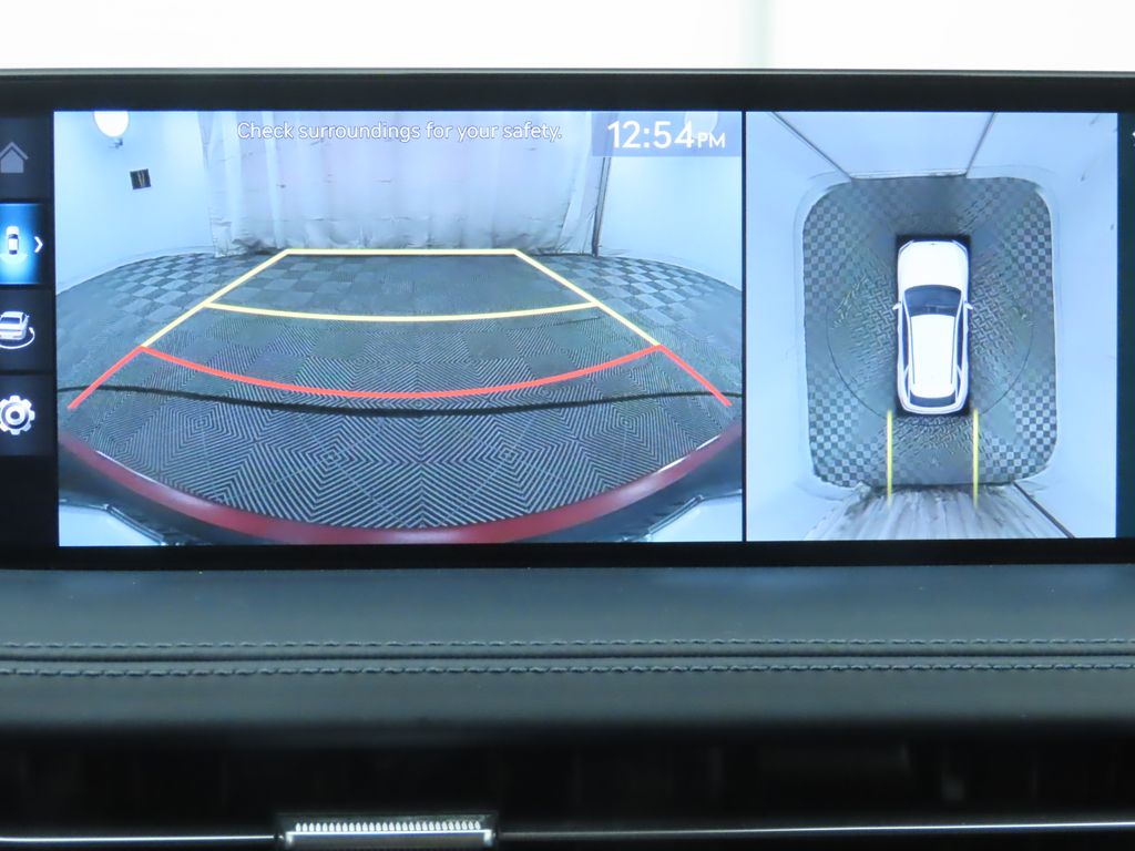 Thumbnail: 2022 Genesis GV70 - 16