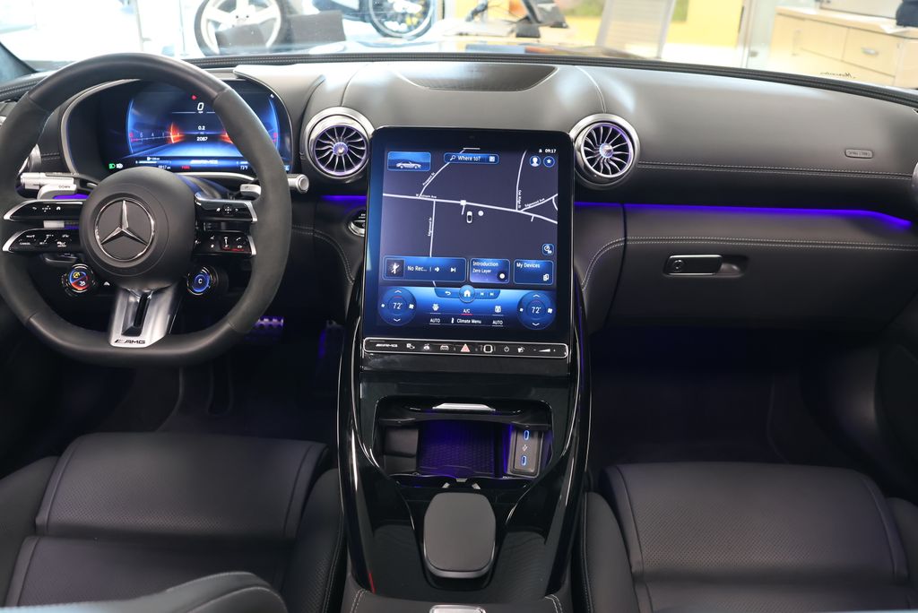 Thumbnail: 2022 Mercedes-Benz SL-Class - 17