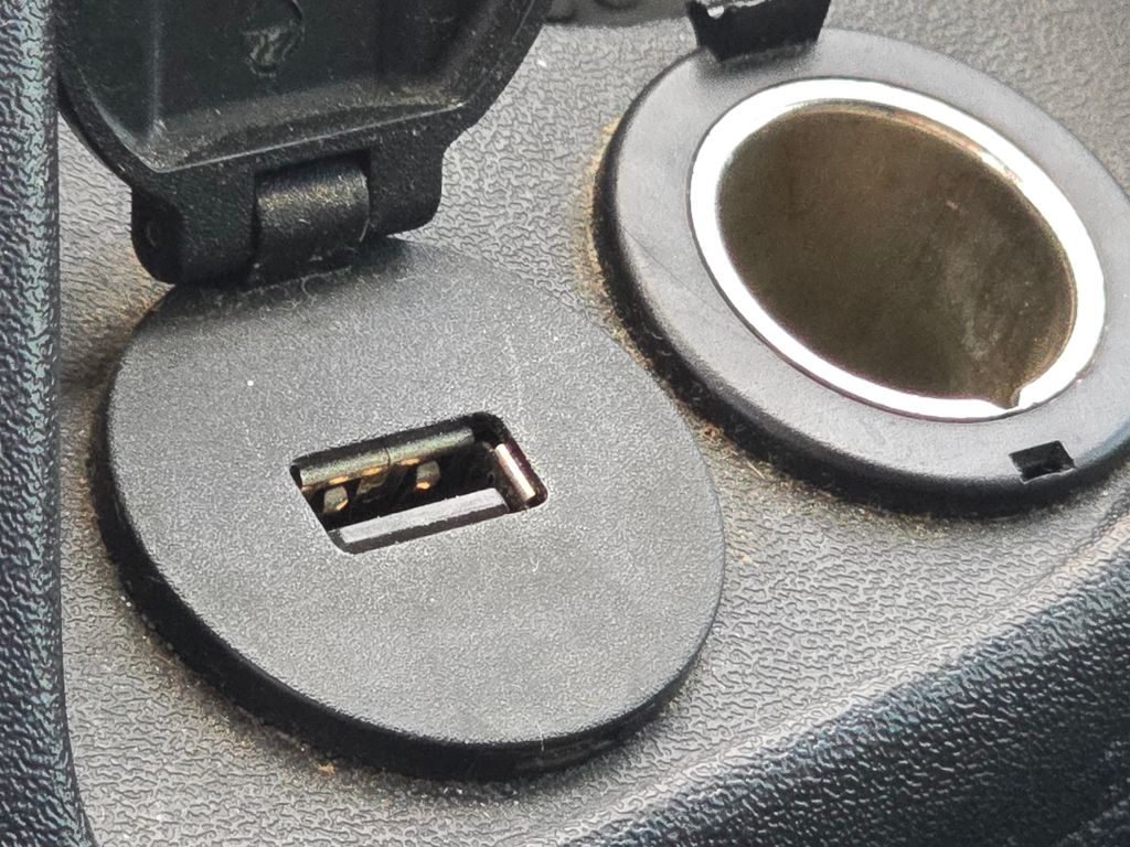 Used 2018 Black Ram High Roof image 24