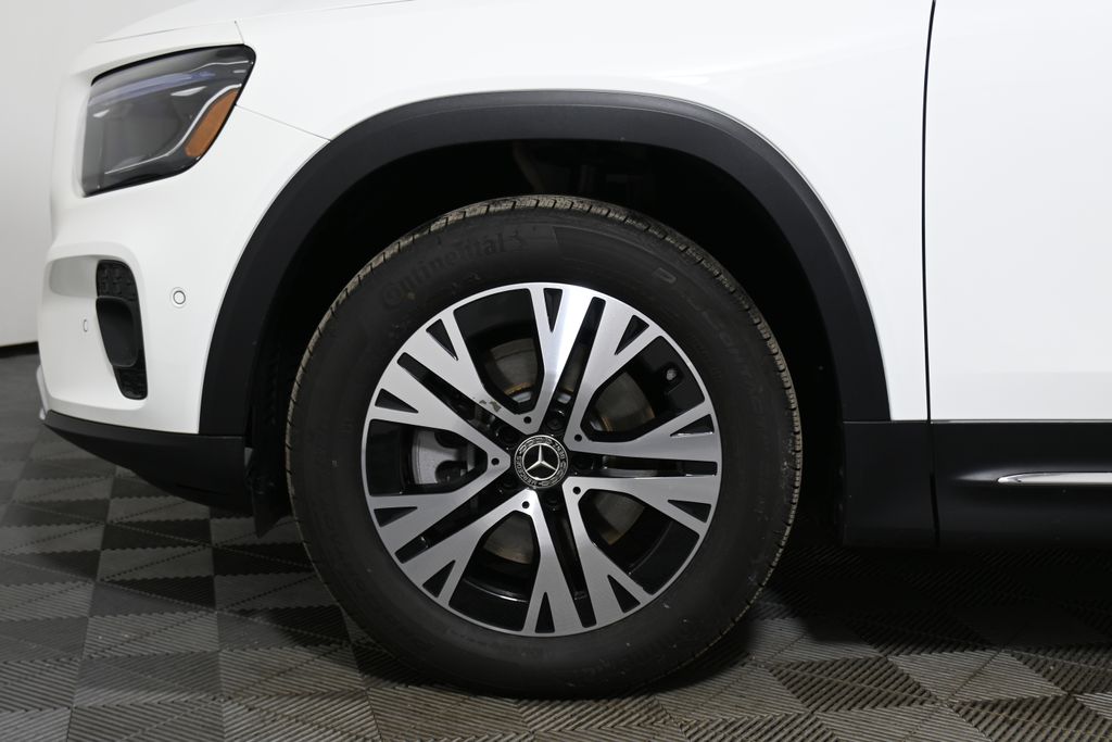 Thumbnail: 2026 Mercedes-Benz GLB - 11