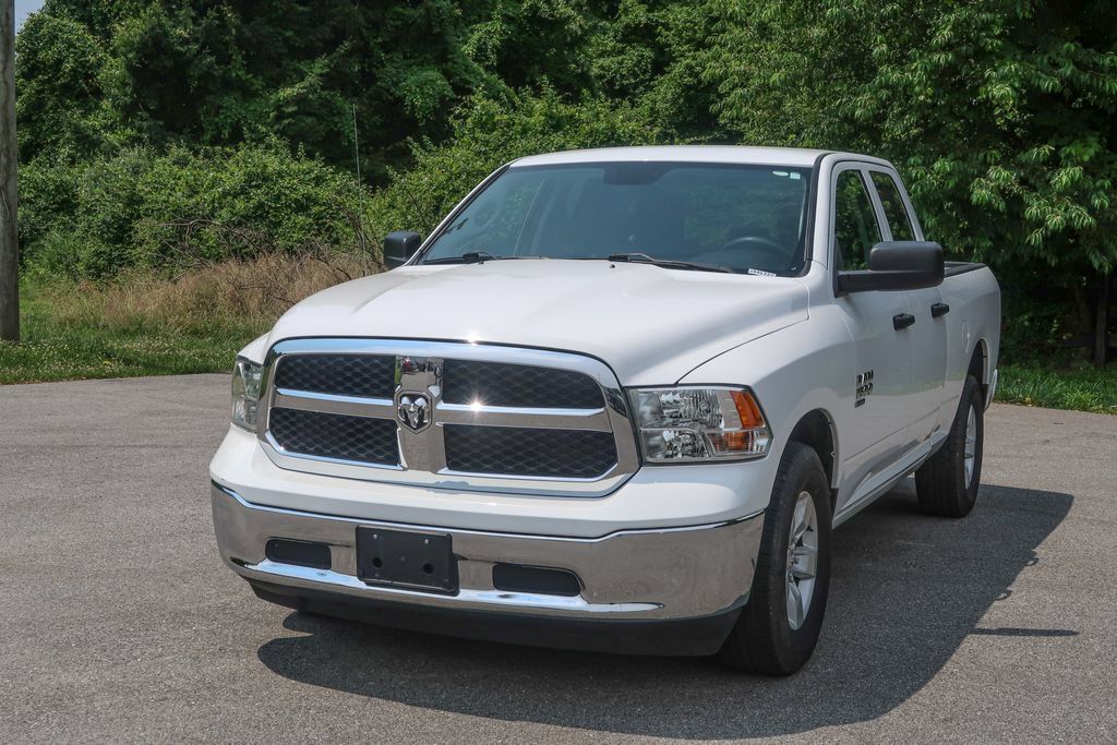 2024 Ram 1500 Classic SLT Quad Cab 4x2 6'4" Box