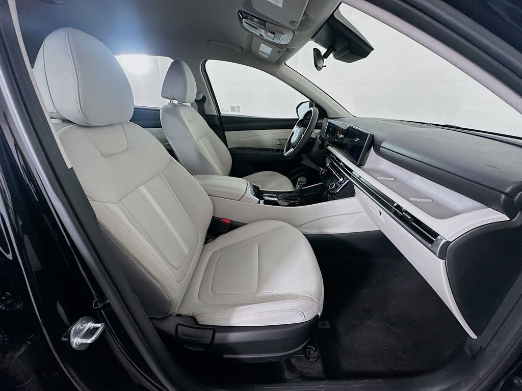 Thumbnail: 2025 Hyundai Tucson - 27