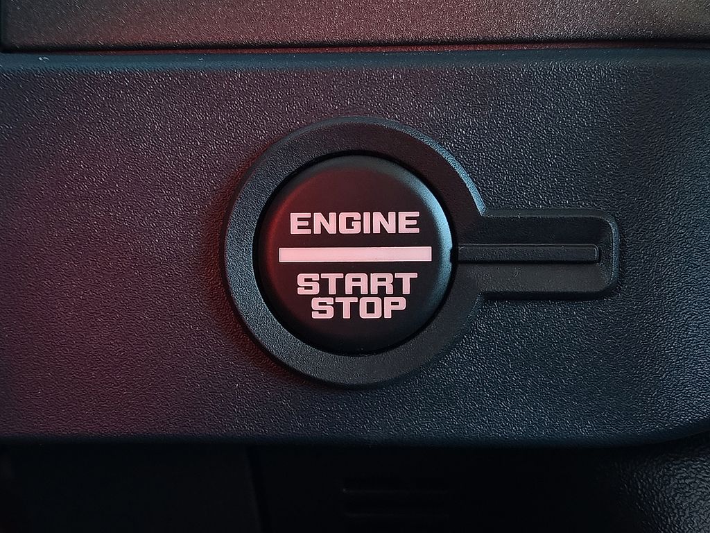 New 2025 Ford Bronco For Sale in Farmington, AR