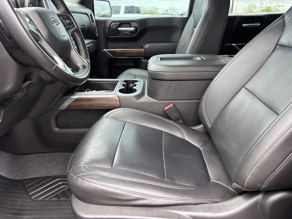 Used Car 2021 Chevrolet Silverado 1500  Lt Trail Boss For Sale Under $50,000 In Austin, Texas