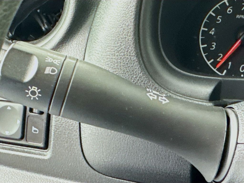 Used Car 2017 Nissan Versa  1.6 S For Sale Under $10,000 In Austin, Texas