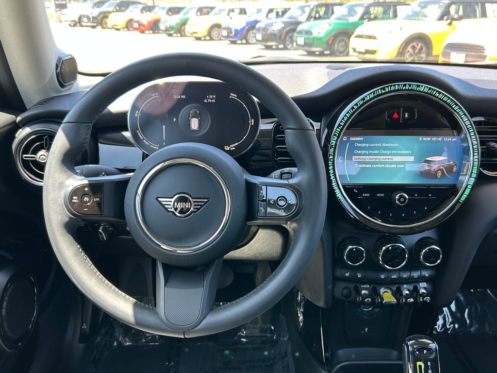 Thumbnail: 2024 MINI Cooper - 17