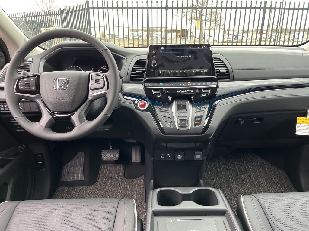 Thumbnail: 2026 Honda Odyssey - 9