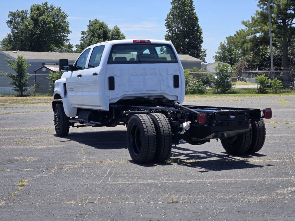 2024 Chevrolet Silverado 1500 Work Truck 3