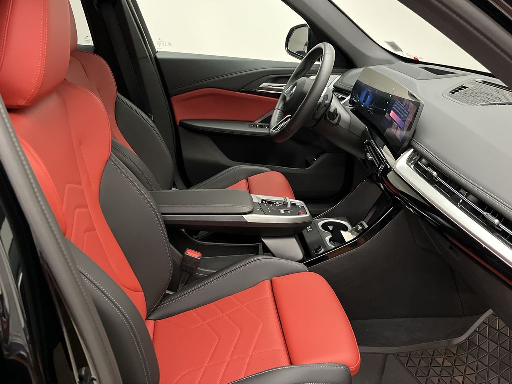 Thumbnail: 2025 BMW X1 - 25