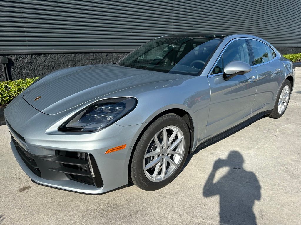 Thumbnail: 2026 Porsche Panamera - 7