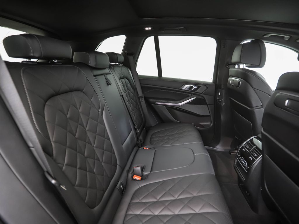 Thumbnail: 2024 BMW X5 - 27