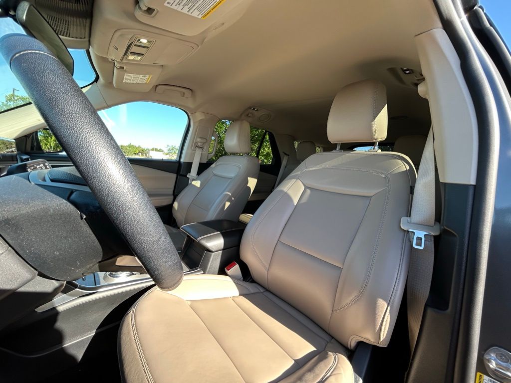 2022 Ford Explorer XLT 4