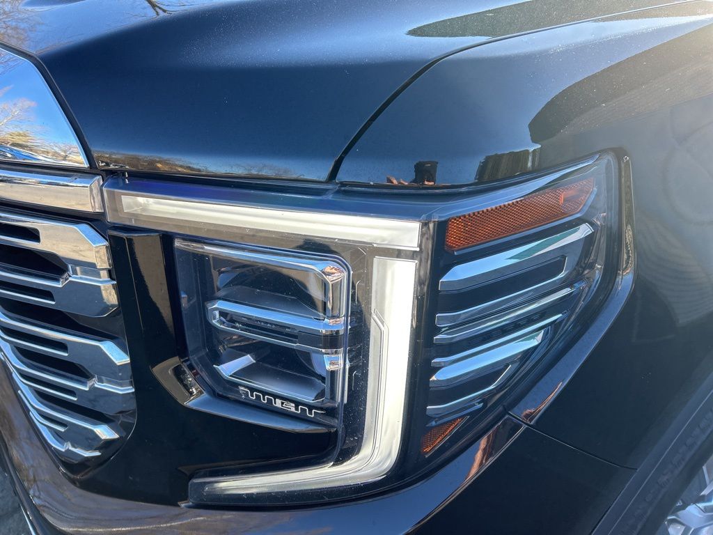 Thumbnail: 2023 GMC Sierra 1500 - 7