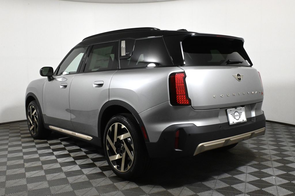 2025 MINI Cooper Countryman Base 5