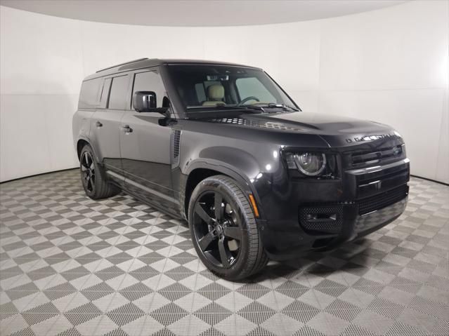 Thumbnail: 2025 Land Rover Defender - 3