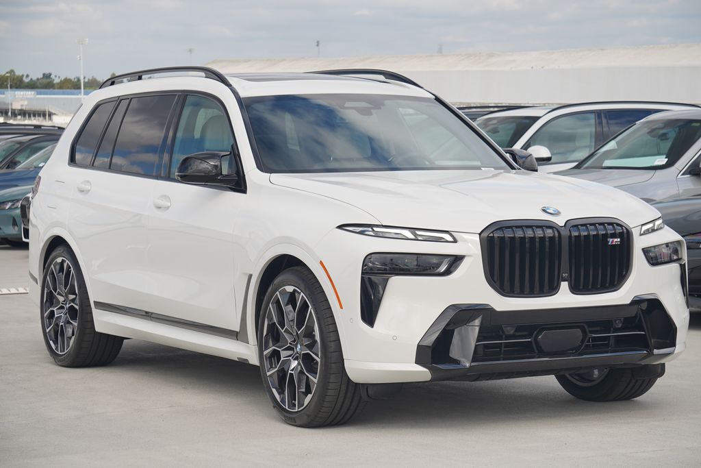 Thumbnail: 2026 BMW X7 - 3