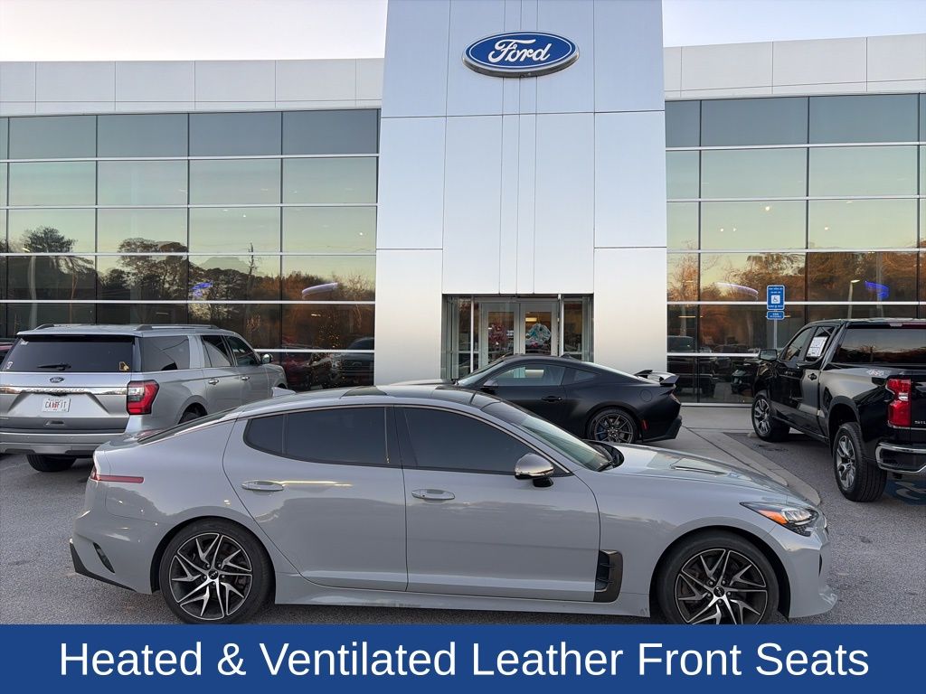 2022 Kia Stinger GT-Line