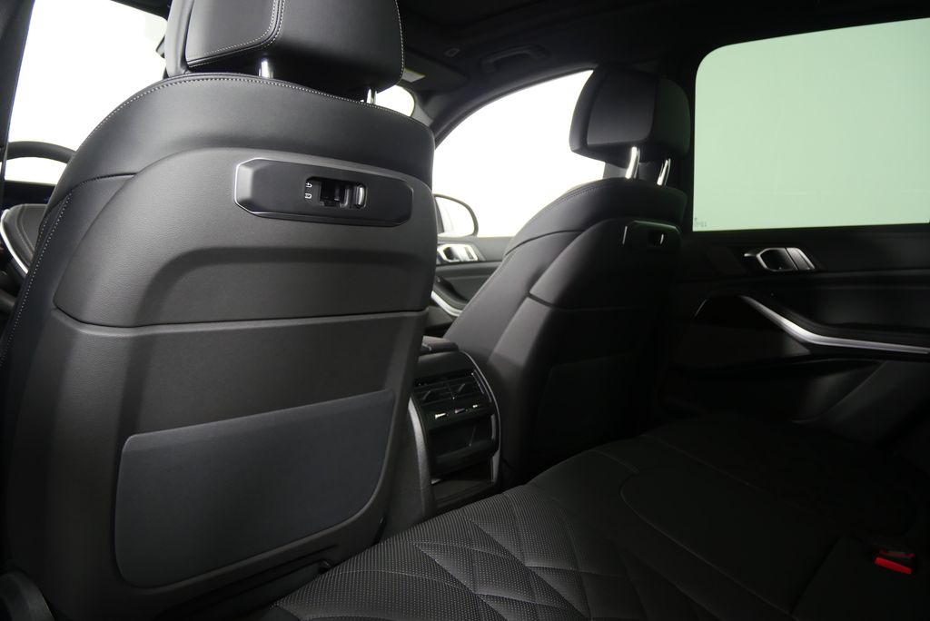 2026 BMW X5 sDrive40i 16