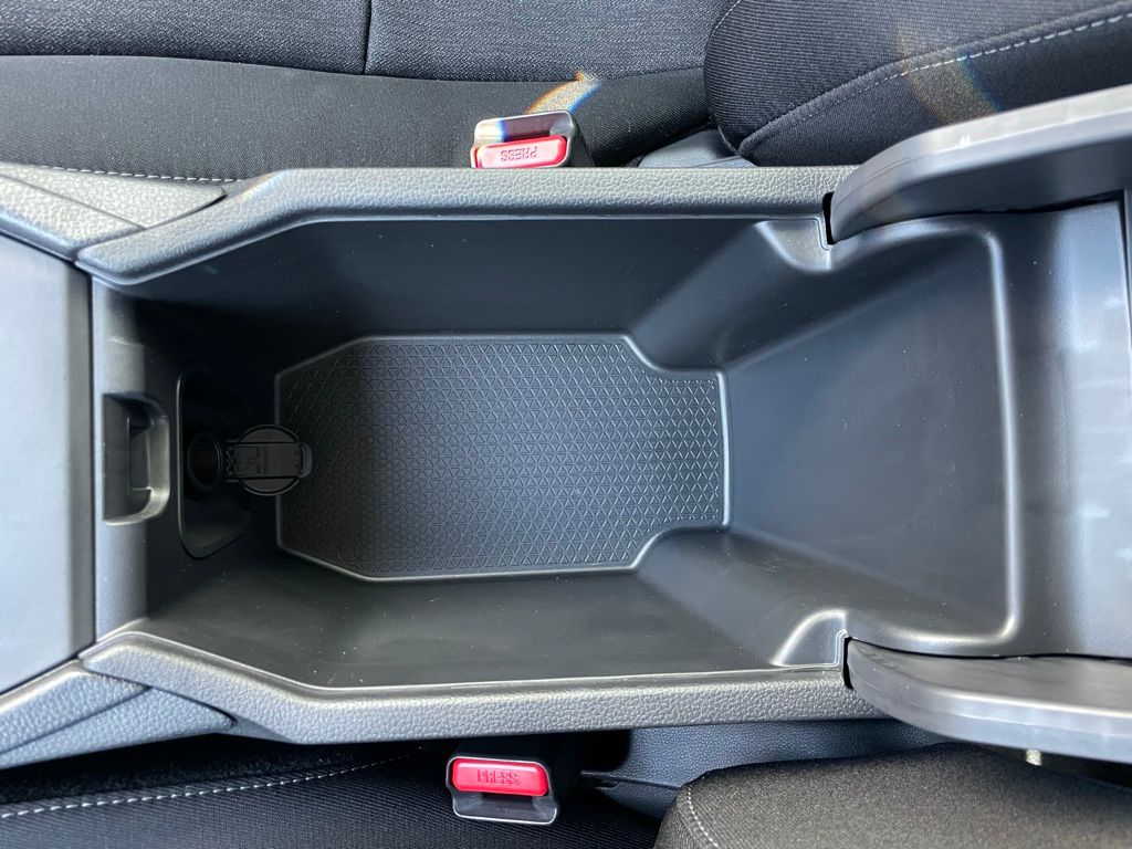 2025 Honda Accord SE 19