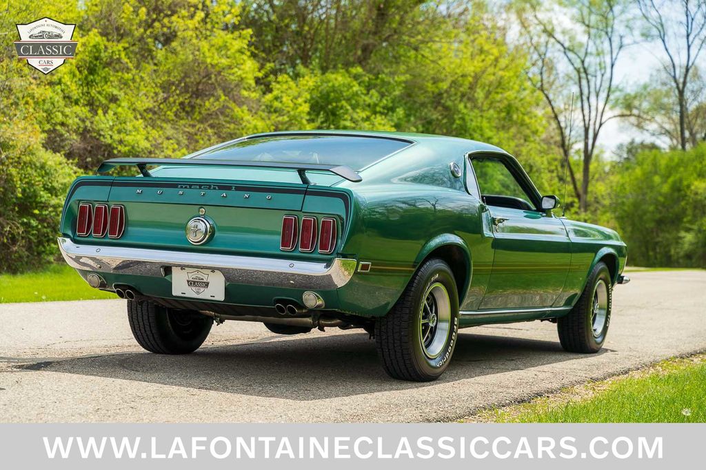 1969 Ford Mustang 18