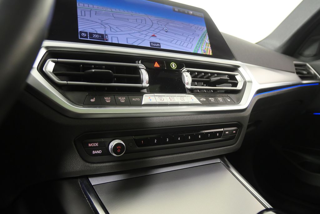 Thumbnail: 2021 BMW 3 Series - 26
